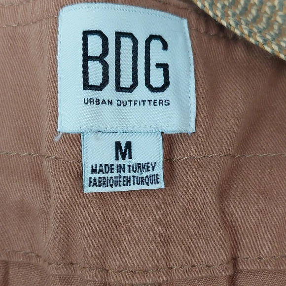 BDG Urban Outfitters Paperbag shorts High Rise Brown size Medium - Picture 5 of 7